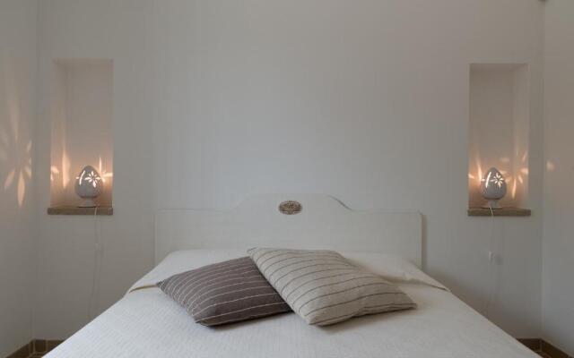 Villa Degli Ulivi con Piscina by Wonderful Italy