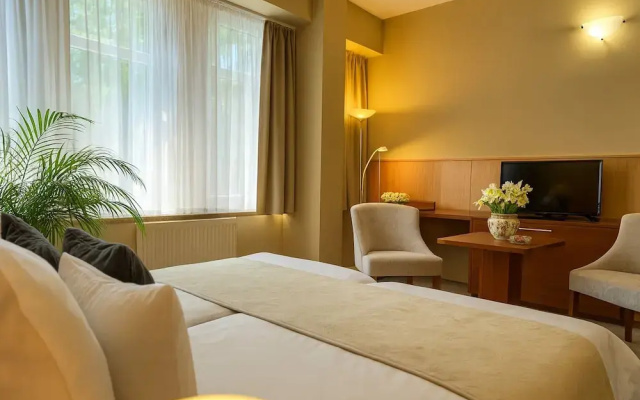 Pláza Hotel Gyula