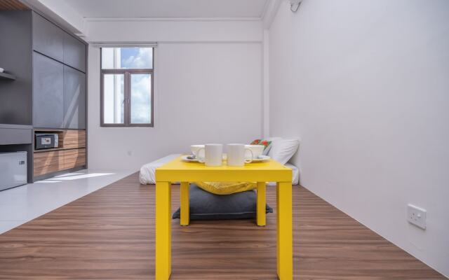 Oyo Home 89574 Studio Imperio