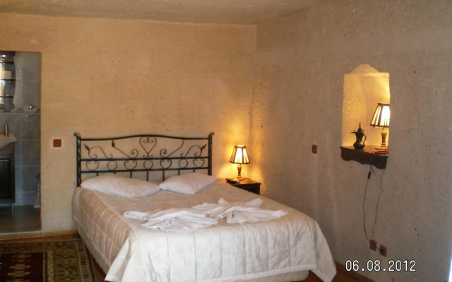 Nature Park Cave Hotel