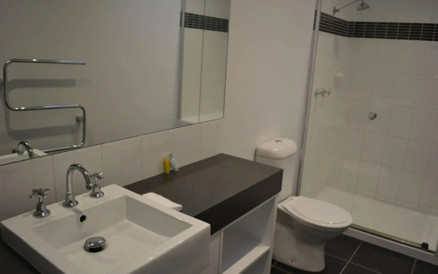 Lorne Bay View Motel