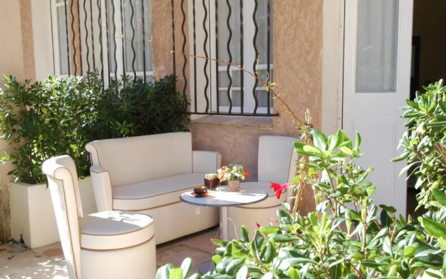 Hotel Royal Bon Repos
