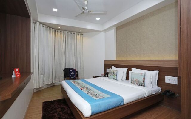 OYO 10672 Hotel Riviera