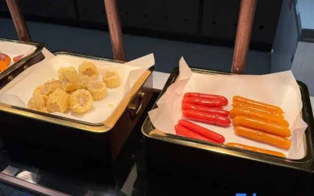 Bazhou Korla Shenshe Hotel (Korla Railway Station & Bazhou Museum Branch) – Meal – Korla