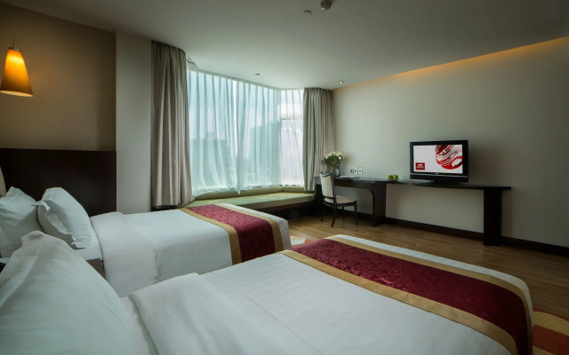 The Hanoi Club Hotel & Residences