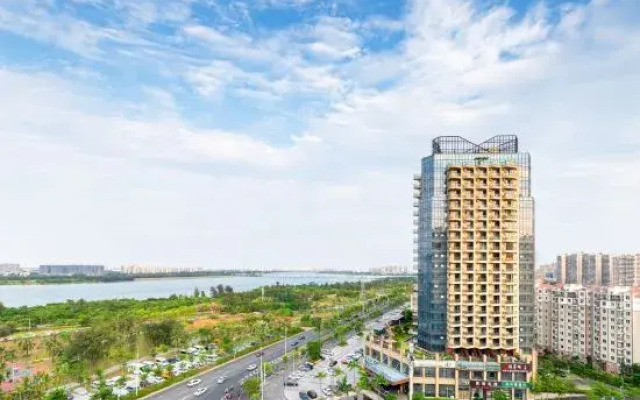 Tianyi International Hotel (Nandujiang Meilan Airport Branch)