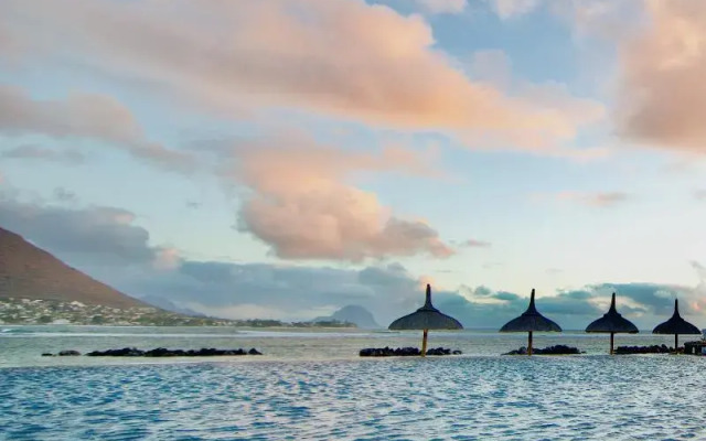 Sands Suites Resort & Spa