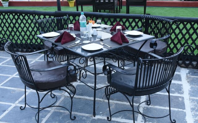 Aanantham Country Resort