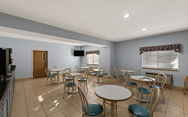 Red Lion Inn & Suites Gretna - Omaha SW