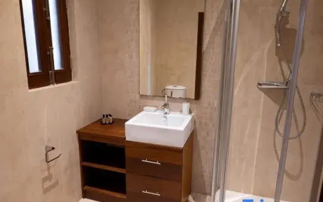 OneFifty - 4 bedrooms (sleeps 8+2 kids) Xaghra village