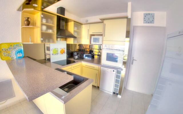 Apartment With 2 Bedrooms in Palavas-les-flots, With Wonderful sea Vie