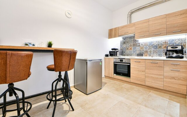 Flowers Of Athens - Boutique Aparthotel