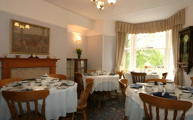 Lyndhurst Guest House