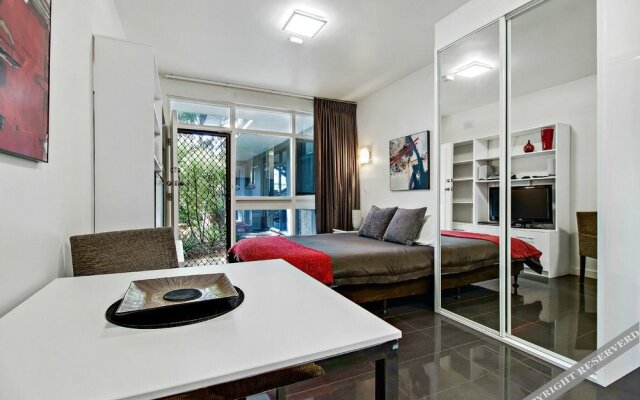 Adelaide DressCircle Apartments - Sussex St