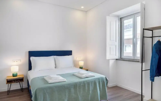 Faro DAZ House by Get Your Stay