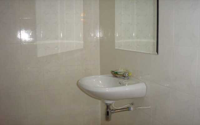 Vanne Hotel