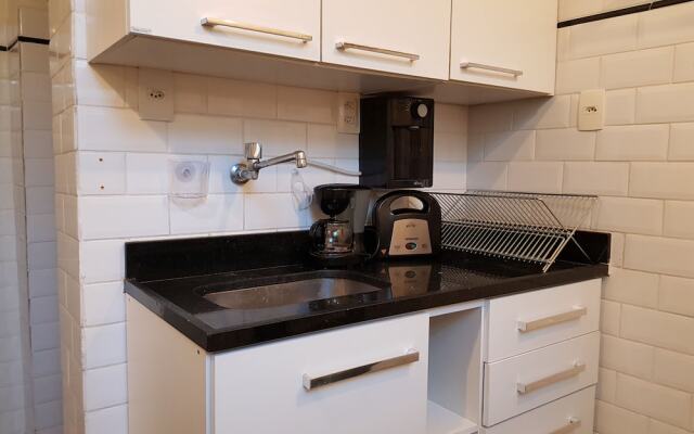 Leblon 2 Quartos 500 Metros da Praia