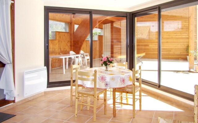 Apartment Allee de la Ringade