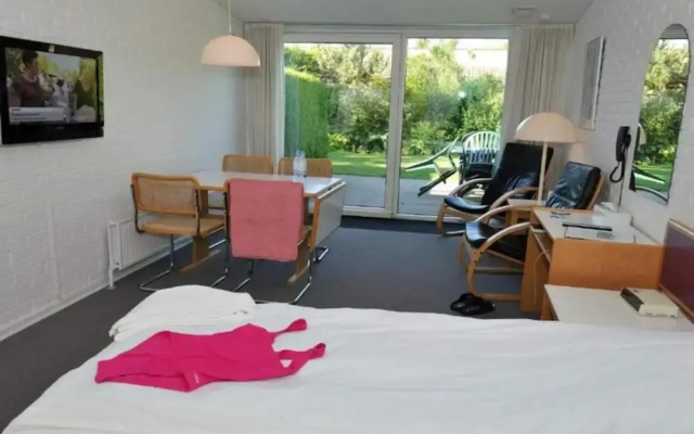 Holiday Home With Beach Access