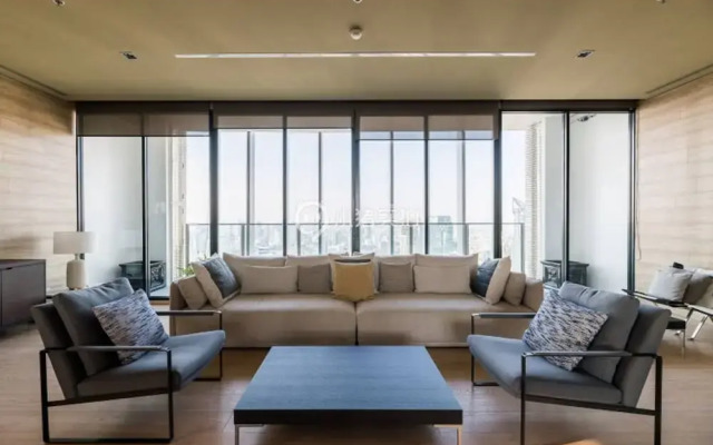 Price2 Space4, 500m Bts, Rooftop Pool, High Speed Wifi