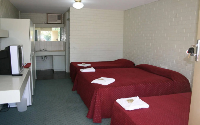 A Room For U