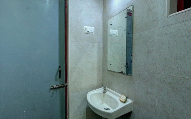 Oyo 27946 Sandhanam As Abode