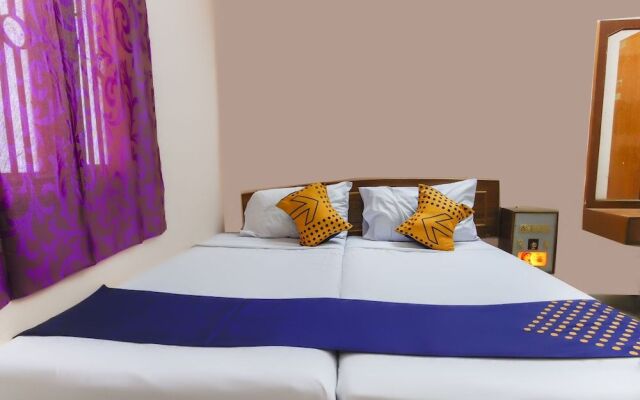 Spot on 49828 Hotel Meenakshi
