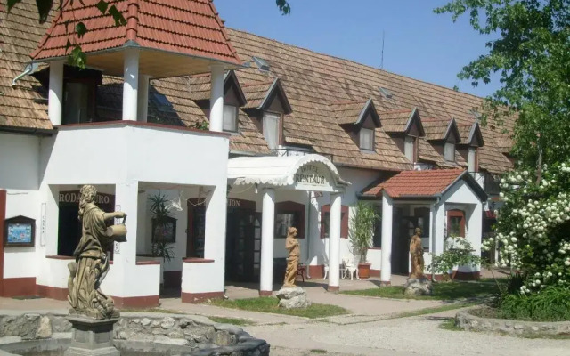 Kentaur Üdülőfalu