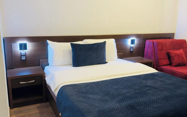Hotel Real