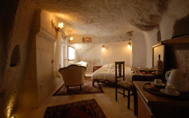 Arif Cave Hotel