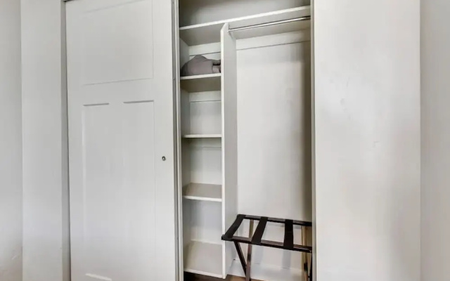 Hill Field Stays by Cloud Dream Homes