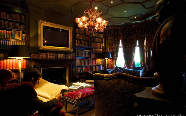 11 Cadogan Gardens and The Apartments by Iconic Luxury Hotels