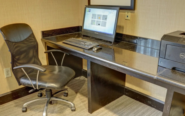 Holiday Inn Express Texarkana East
