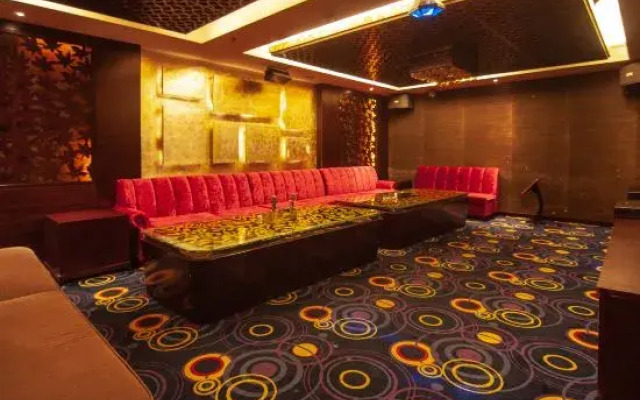 Jindaoxia Liangjiang Holiday Hotel
