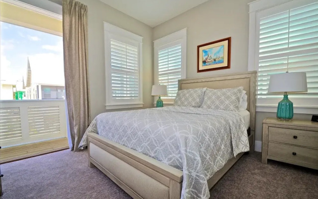 Galanta 2 Bedroom Condo By Coastal Dreamin