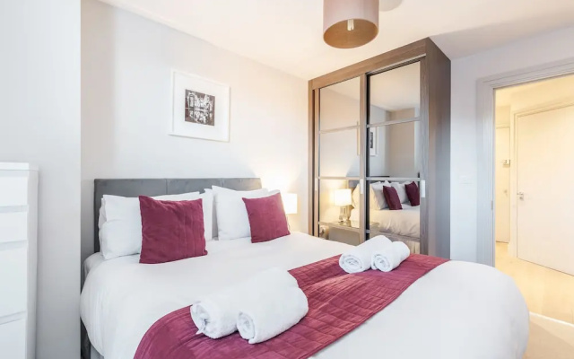 Roomspace Apartments -The Quadrant