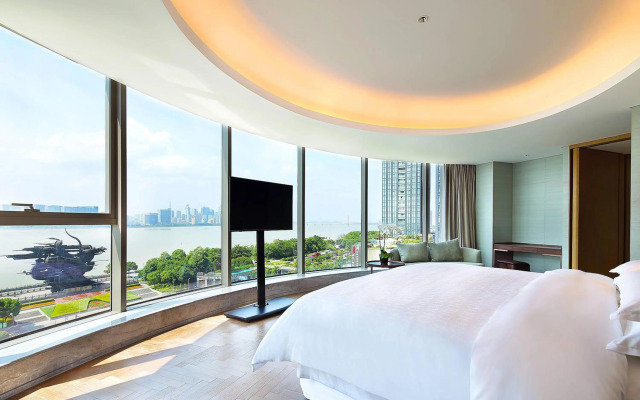 Sheraton Grand Hangzhou Binjiang Hotel