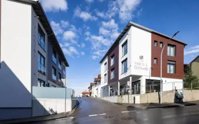 Vinotel Heinz J. Schwab
