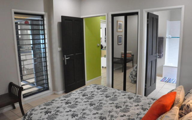 Stunning Magnetic Island Home,Private, Large Pool,Adults Only