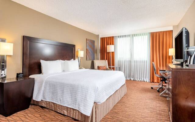 Sonesta Miami Airport