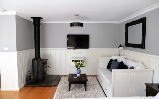 Oscars Private Spa Villa - Adults Only