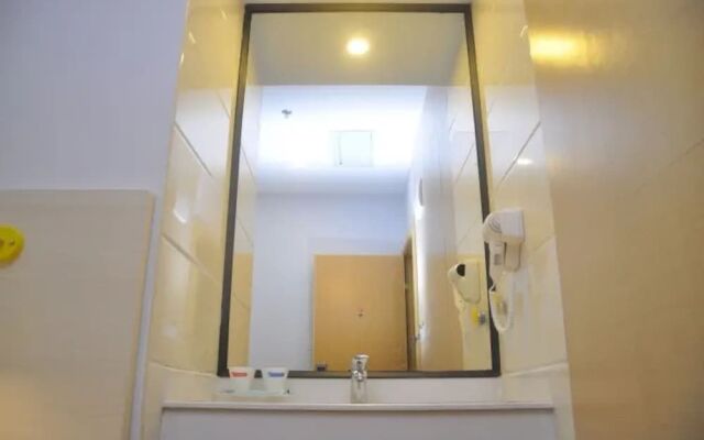 Wenxin Hotel Chigang