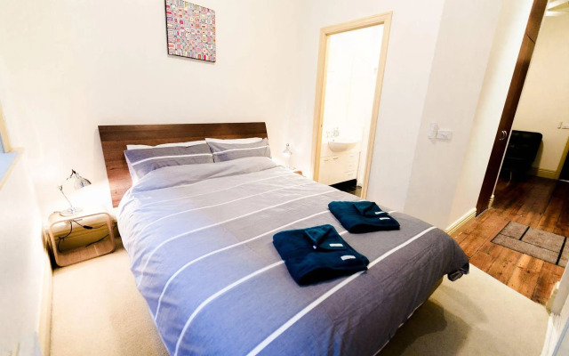Flinders Lane-studio apartment