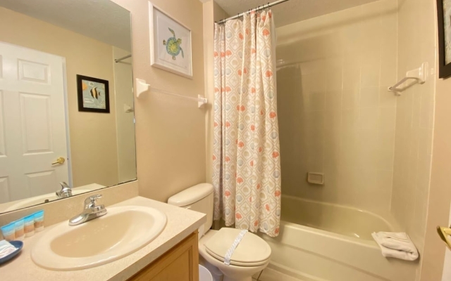 Family Home @ Tower Lake