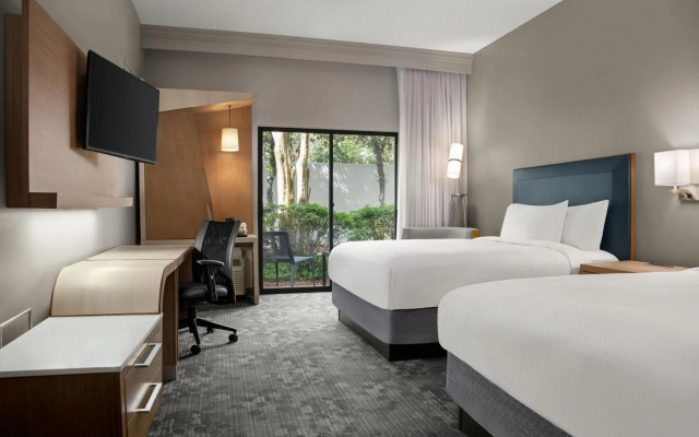 Courtyard by Marriott Lafayette Airport