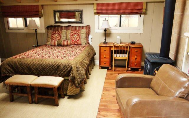 Edgemere Cottages