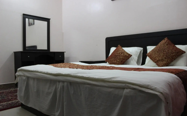 Al Eairy Furnished Apartments Al Baha 2