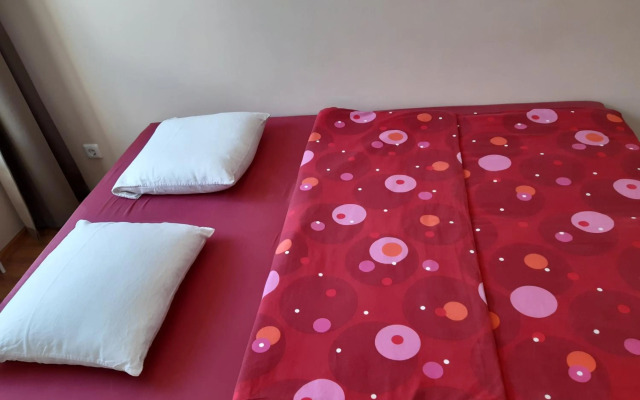 Žvėryno appartment-Self check-in-24-7-Free parking yard