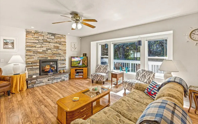 Allee Beach House in Westport