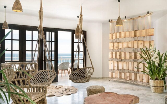 Doryssa Lithos Hotel